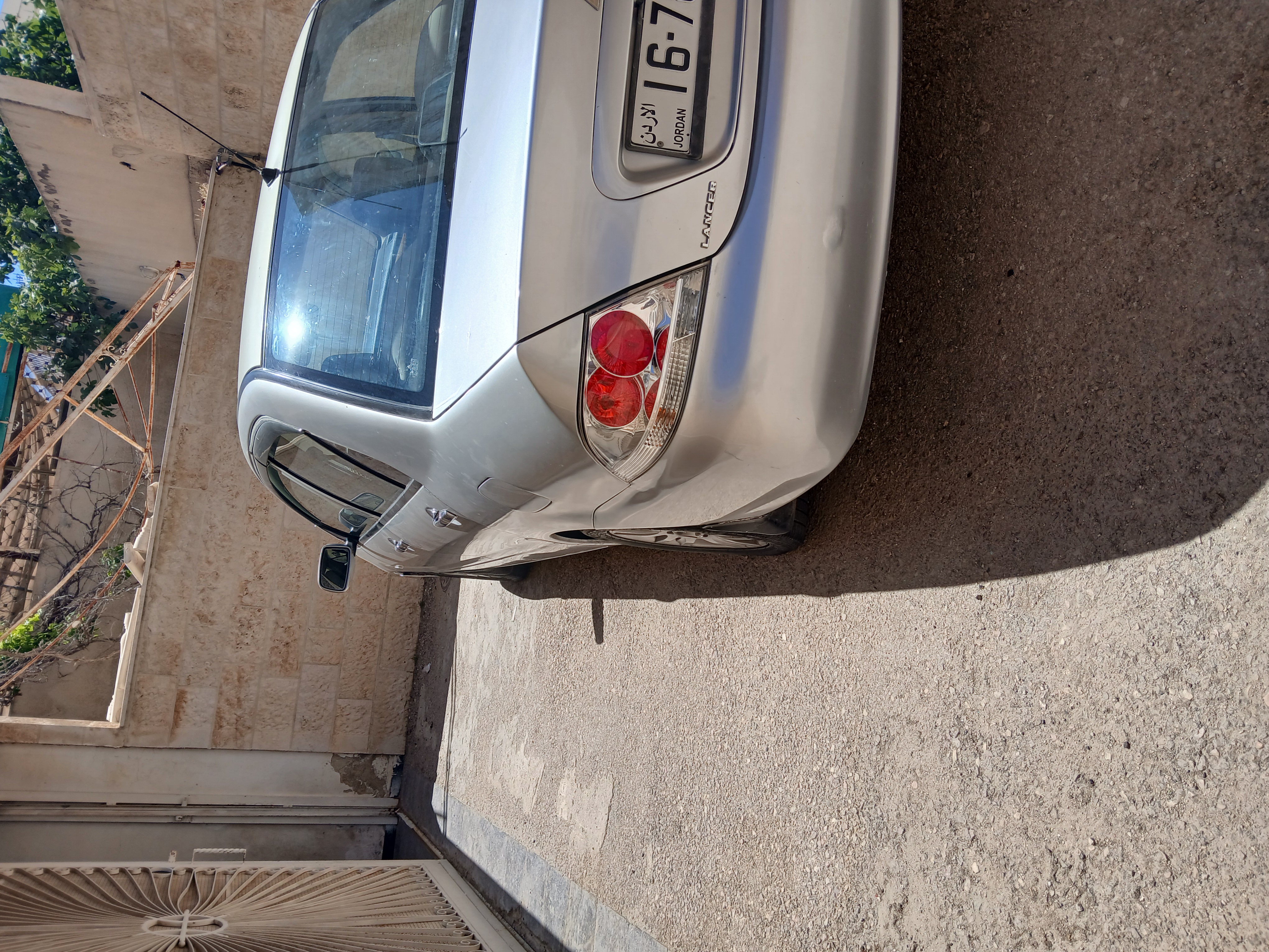 ميتسوبيشي لانسر 2010